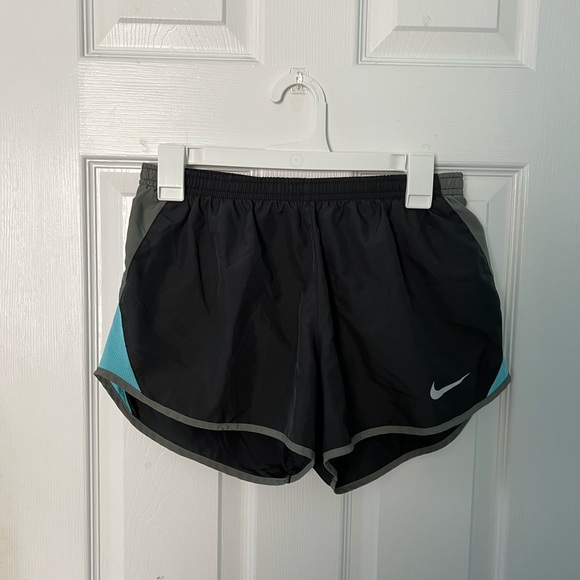 gray and blue nike shorts - Picture 1 of 3